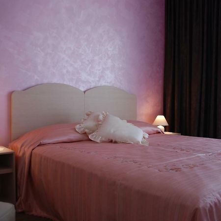 Rooms Edda Savudrija Eksteriør bilde